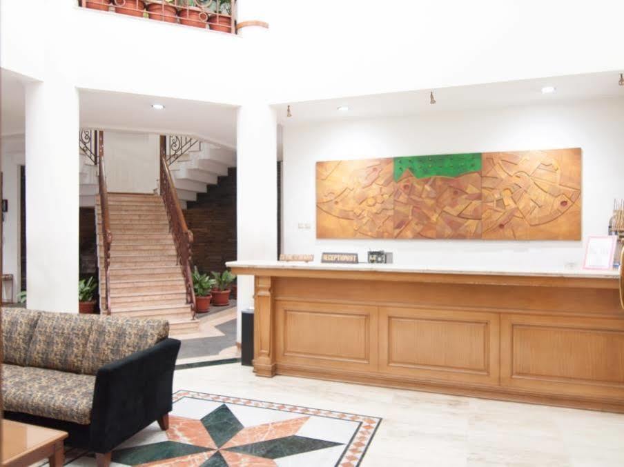 Corsica Hotel Бандунг Екстер'єр фото